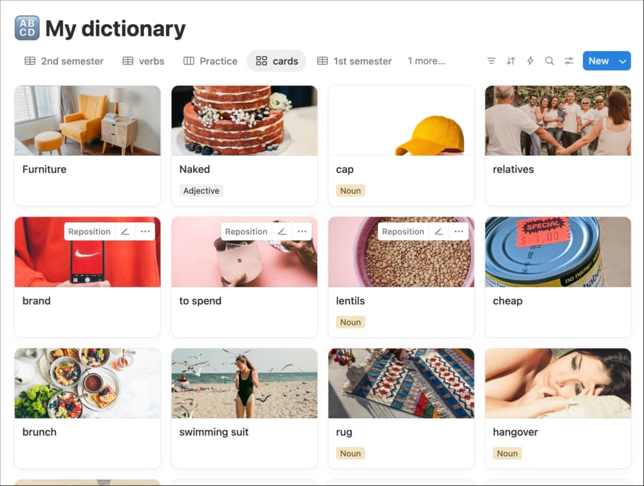Screenshot de dicionário pessoal com cards de vocabulário.